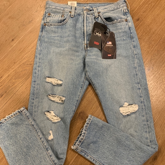 Levi's Denim - Levi's 501 Skinny in Humble Pie wash - NWT!